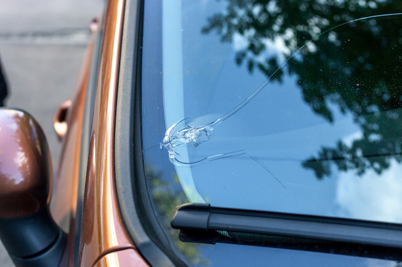 Can You Drive With a Cracked Windshield?