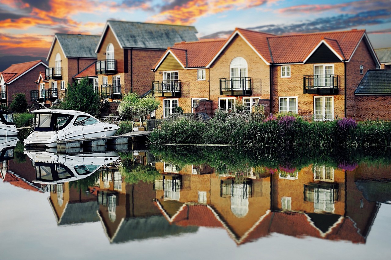 Think about a waterfront home to enhance your well-being