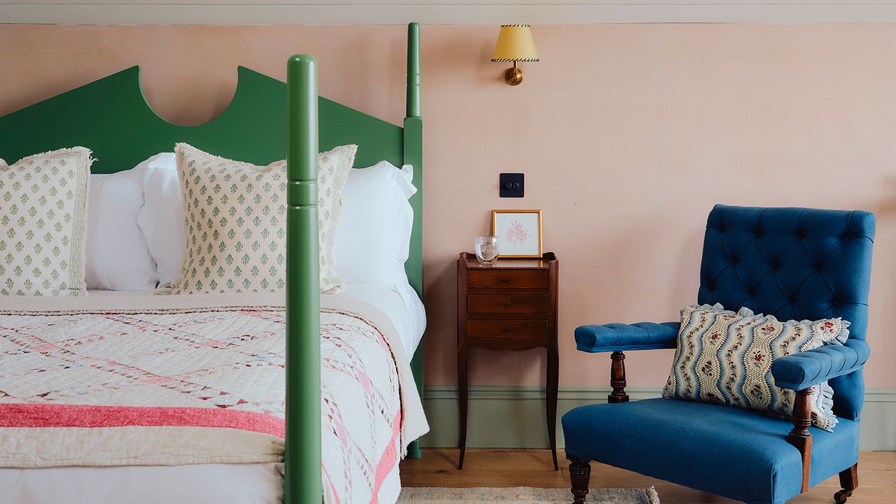 How to embellish a best visitor bed room