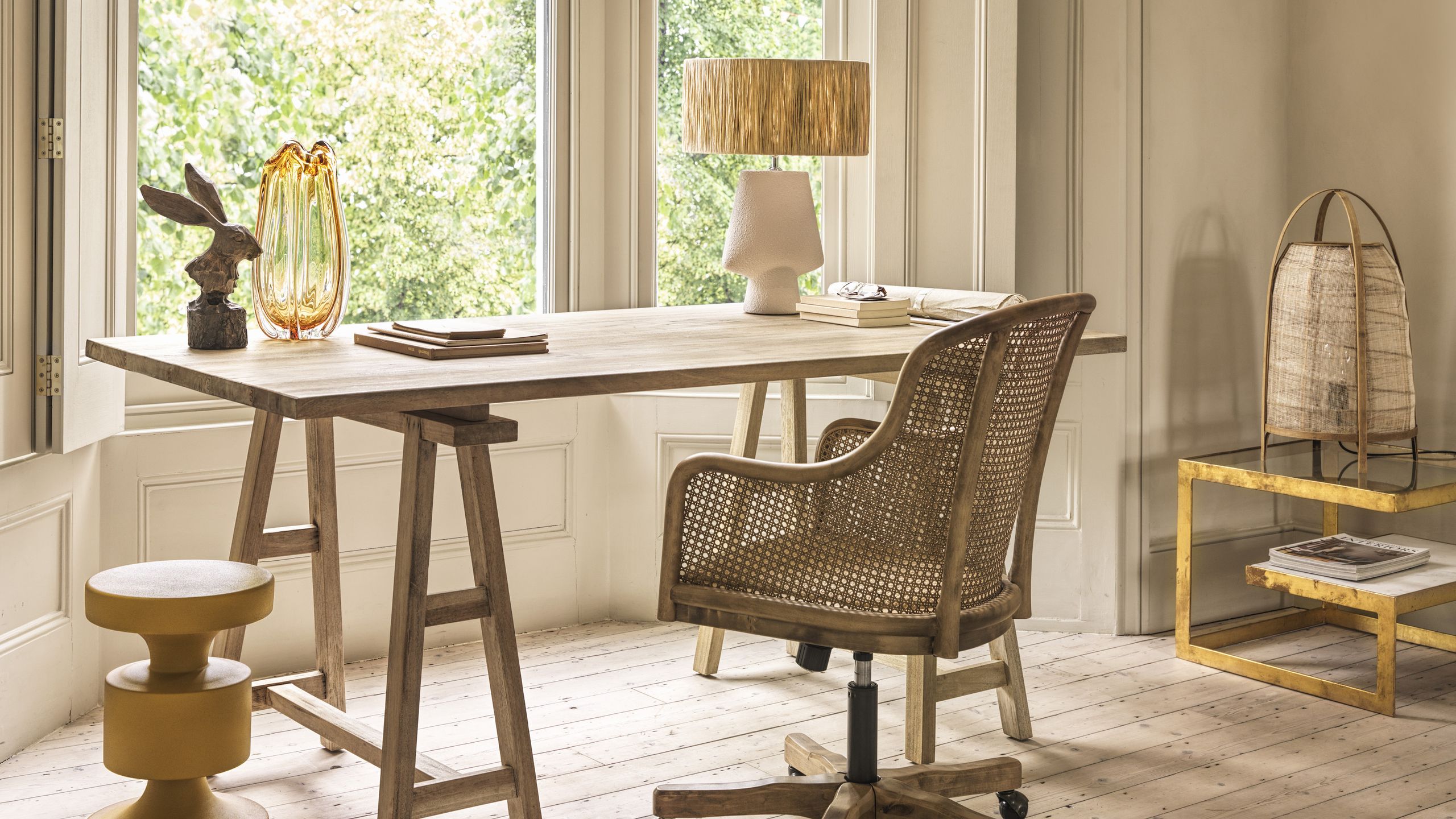 How to soundproof an office– expert suggestions to assist you operate in peace